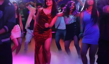 नये गीत में अमिका का नया अवतार