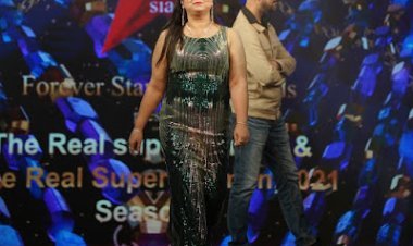 महाराष्ट्र के कल्याण से पिंकी मीरचंदानी को मिला मॉडल केटेगरी में फॉरएवर रियल सुपर वुमन अवॉर्ड