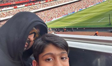 फुटबॉल प्रीमियर लीग फाइनल का आनंद लेते हुए राज कुंद्रा ने अपने बेटे के साथ खूबसूरत तस्वीरें साझा कीं