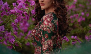 अमायरा दस्तूर ने नई पंजाबी फिल्म 'ऐनी हाओ मिट्टी पाओ' से की पॉलीवुड में एंट्री , दर्शकों ने किया खूब पसंद