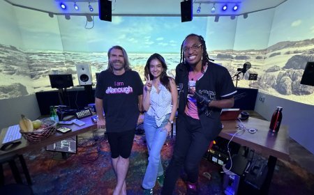 भारत की ग्लोबल स्टार अनुष्का सेन ने 'प्रोजेक्ट17' के लिए ग्रैमी पुरस्कार विजेता केन लुईस और अमेरिकी संगीतकार AY यंग के साथ मिलाया हाथ