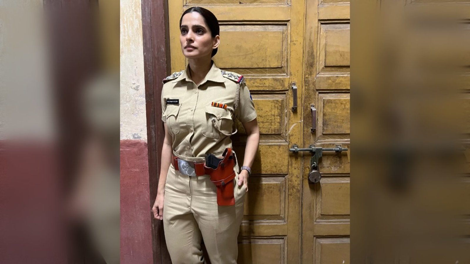 अँधेरा में इंस्पेक्टर कल्पना के रूप में प्रिया बापट ने छोड़ी दमदार छाप