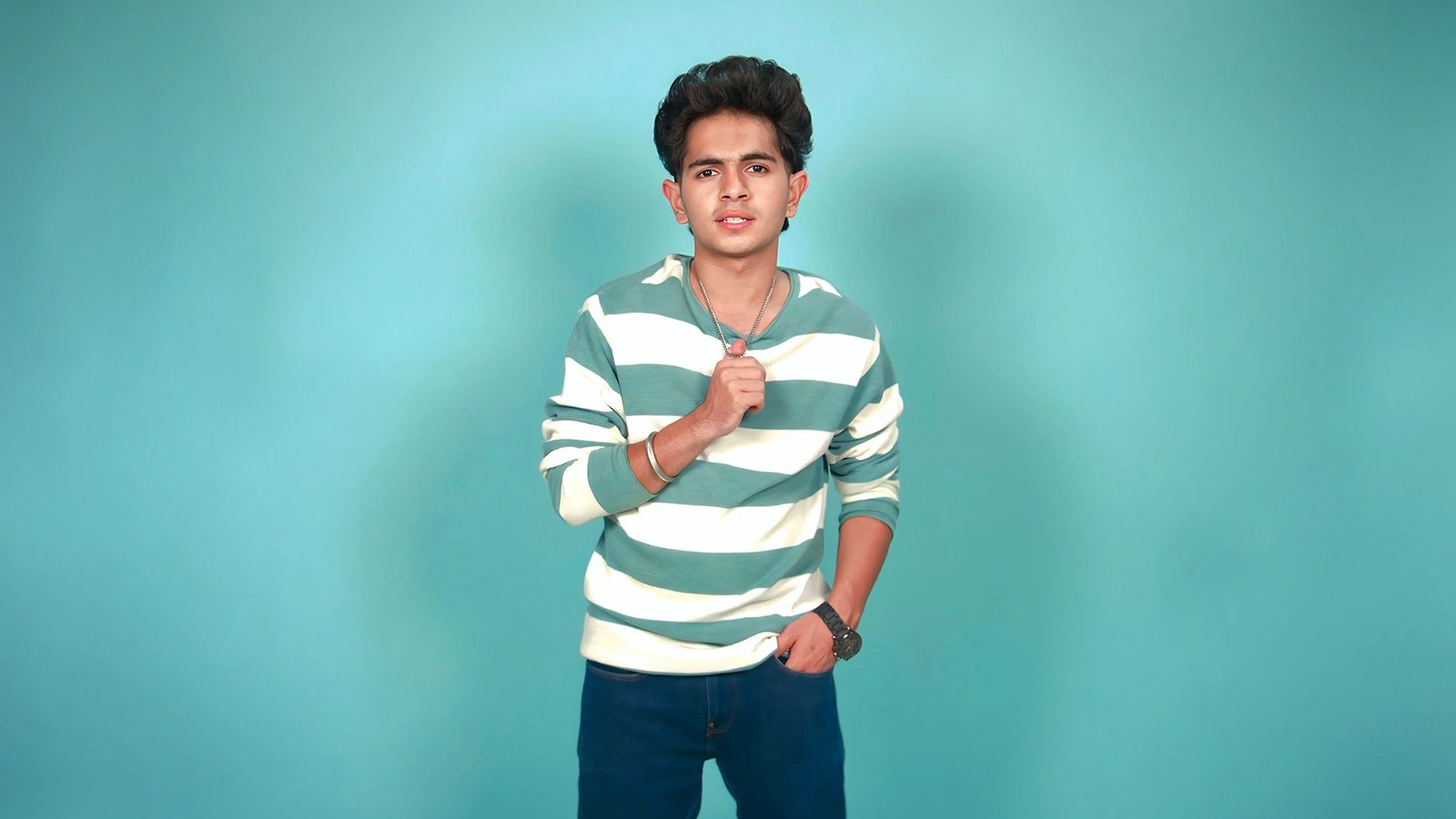 “दर्शक मेरे किरदार के कई रंग देखेंगे”: अरमान गंबर, तू जूलियट जट्ट दी पर