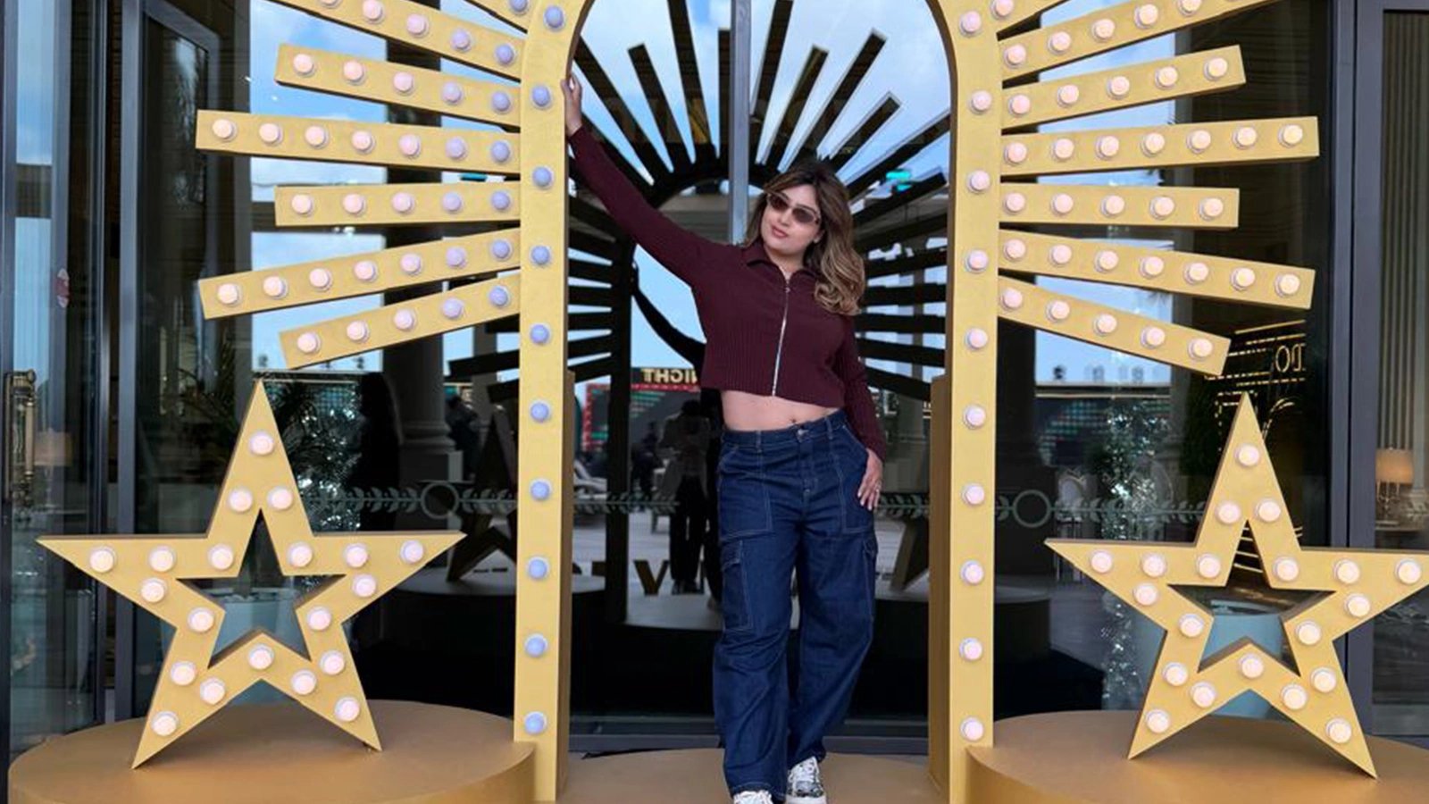 सना रईस ख़ान ने दुबई में मनाया नया साल 2026