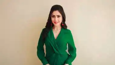 ऐश्वर्या राज भाकुनी: "मुझे ग्लैमर नहीं, गरिमा वाले किरदारों में है विश्वास" – टाइपकास्टिंग पर खुलकर बोलीं अभिनेत्री